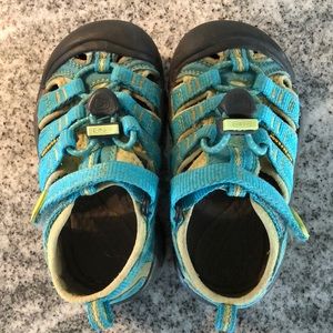 Keen Waterproof Shoes- kids size 8